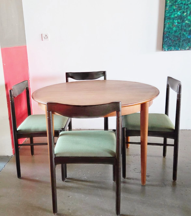 Lot de 4 chaises scandinaves