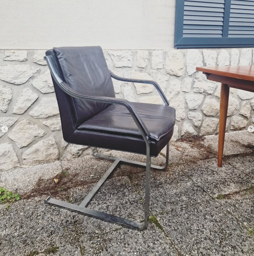 Fauteuil Knoll🤍🖤 Art Collection