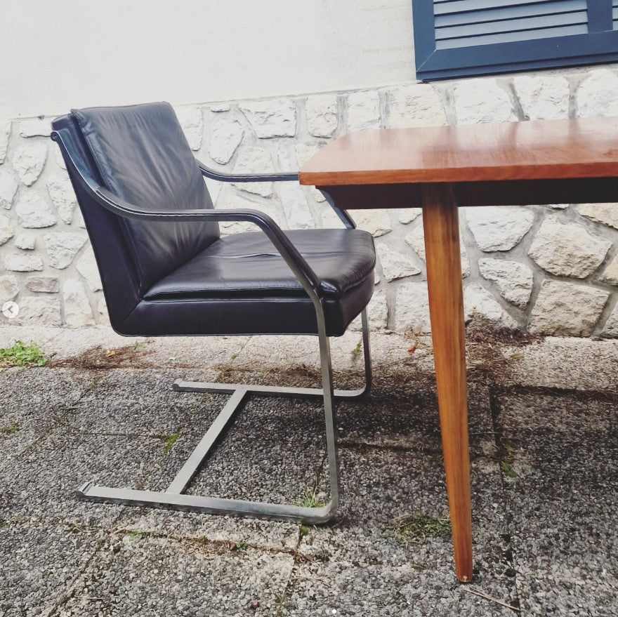 Fauteuil Knoll🤍🖤 Art Collection