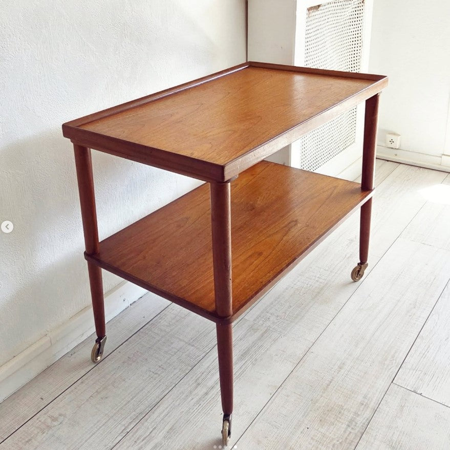 Magnifique bar / chariot scandinave