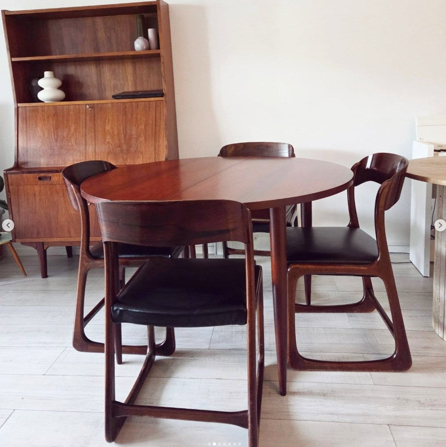 Belle table scandinave en palissandre