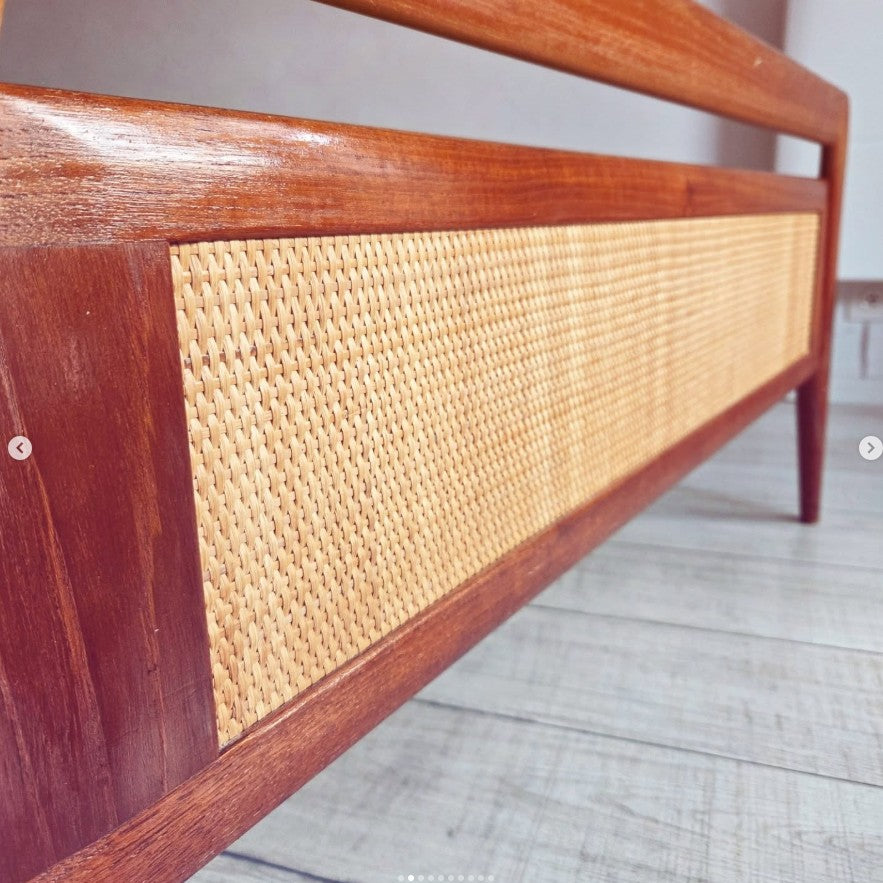 Lit de la marque Swiss Teak