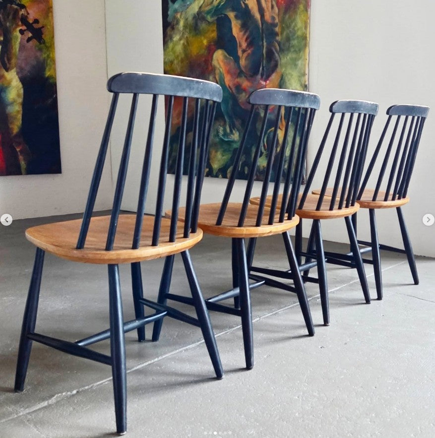 Lot de 4 chaises Ilmari Tapiovaara