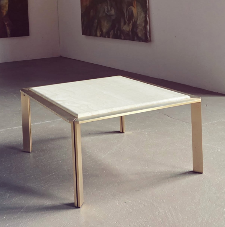 Table basse en laiton et pierre travertin par Artelano🩶