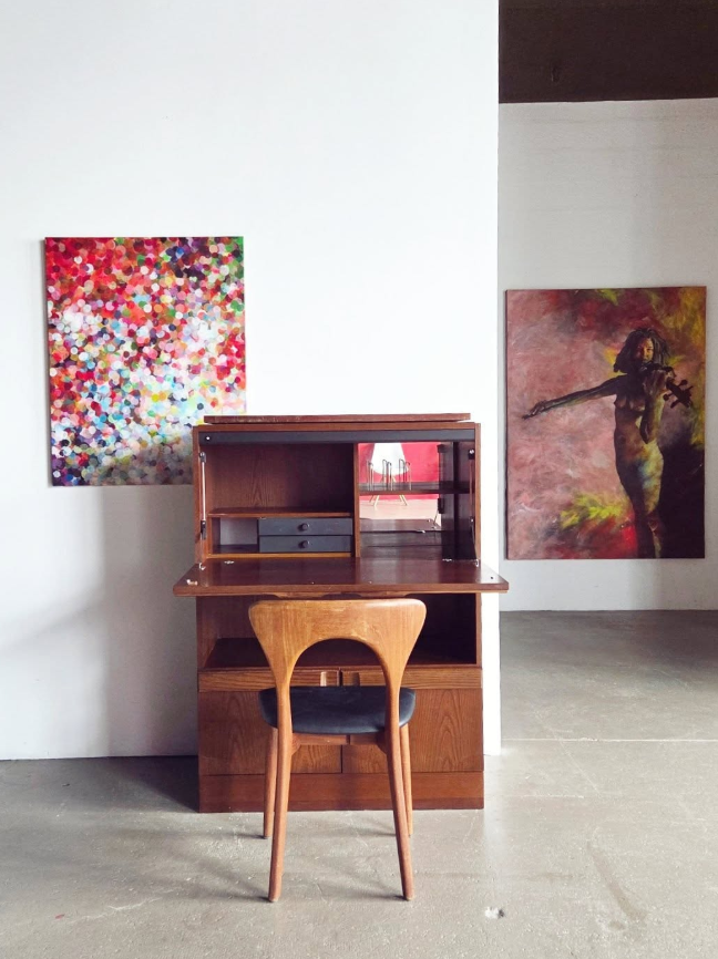 Secrétaire / Bar des années 70