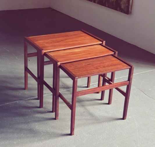 Tables basses gigognes scandinaves