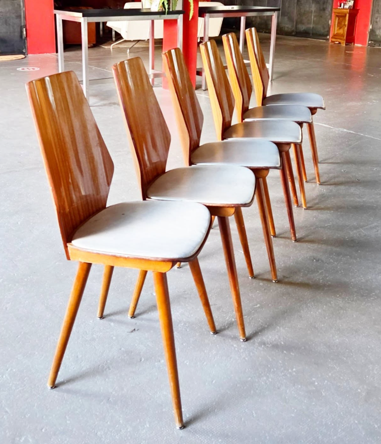 Lot de 6 chaises de la marque Baumann