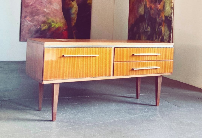 Petit buffet / Meuble d'entrée