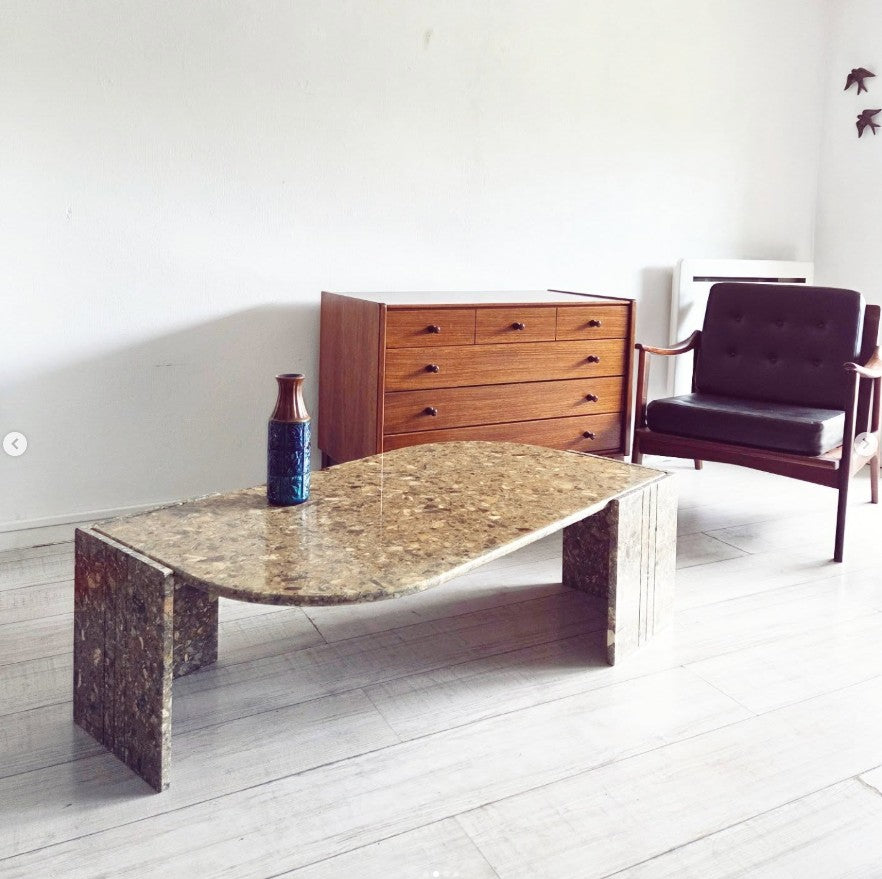 Table basse en marbre