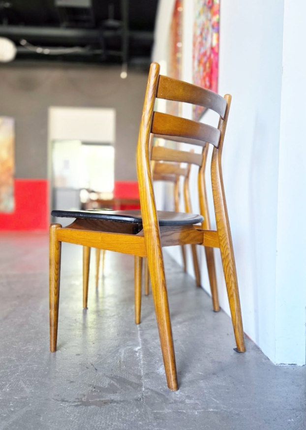 Lot de 4 chaises scandinaves