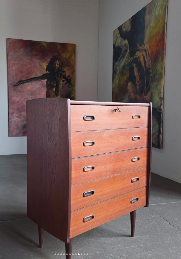 Commode danoise Teck