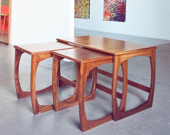 Grandes tables basses gigognes par Victor Wilkins pour G-Plan
