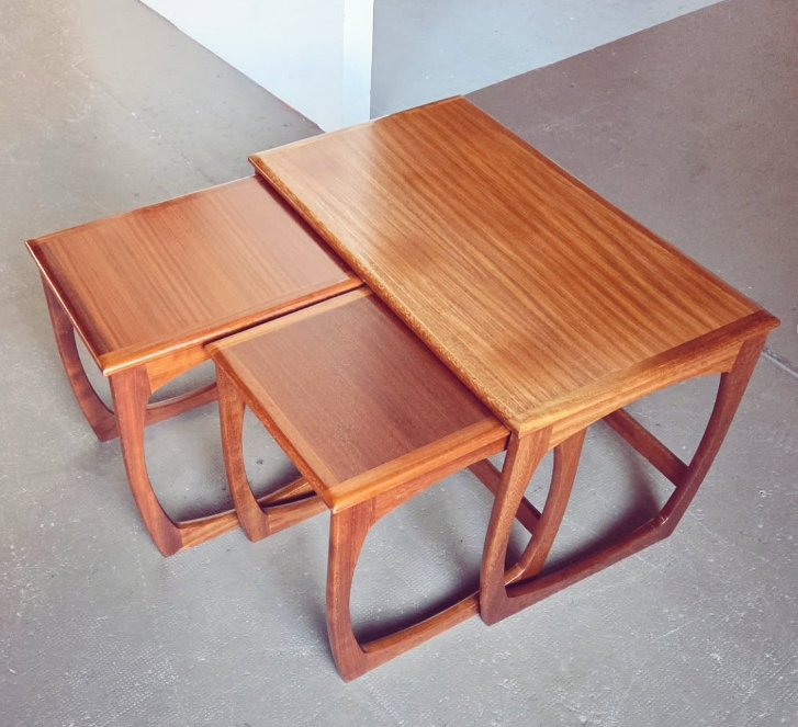 Grandes tables basses gigognes par Victor Wilkins pour G-Plan