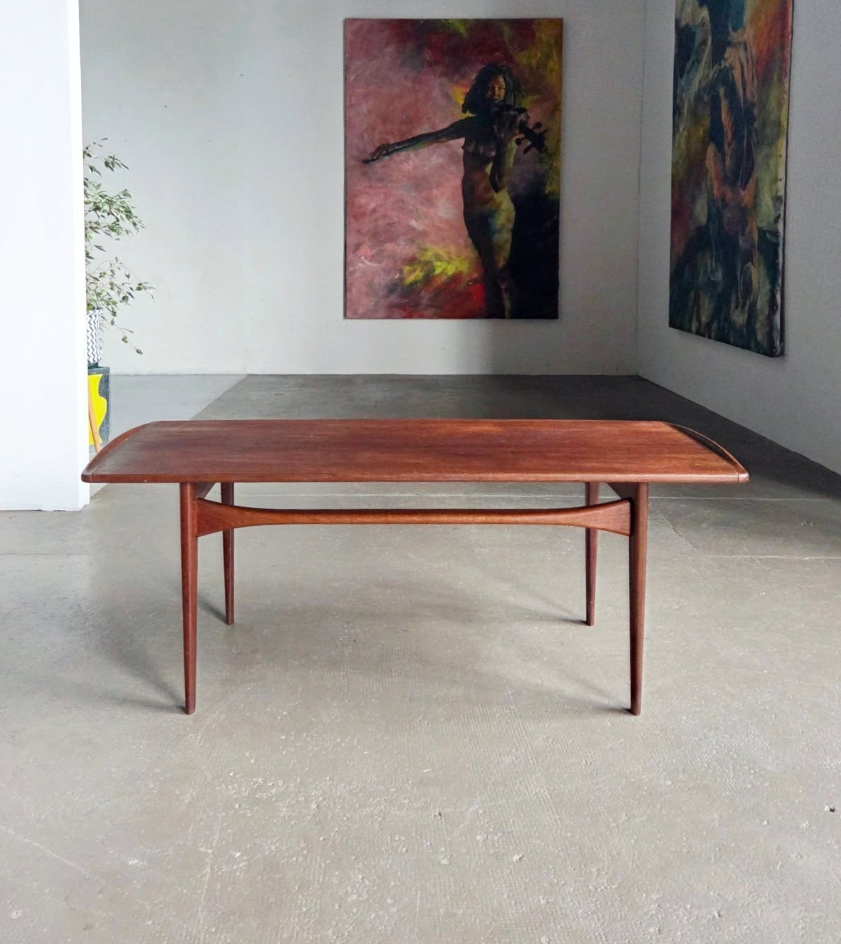 Table basse danoise Peter Hvidt
