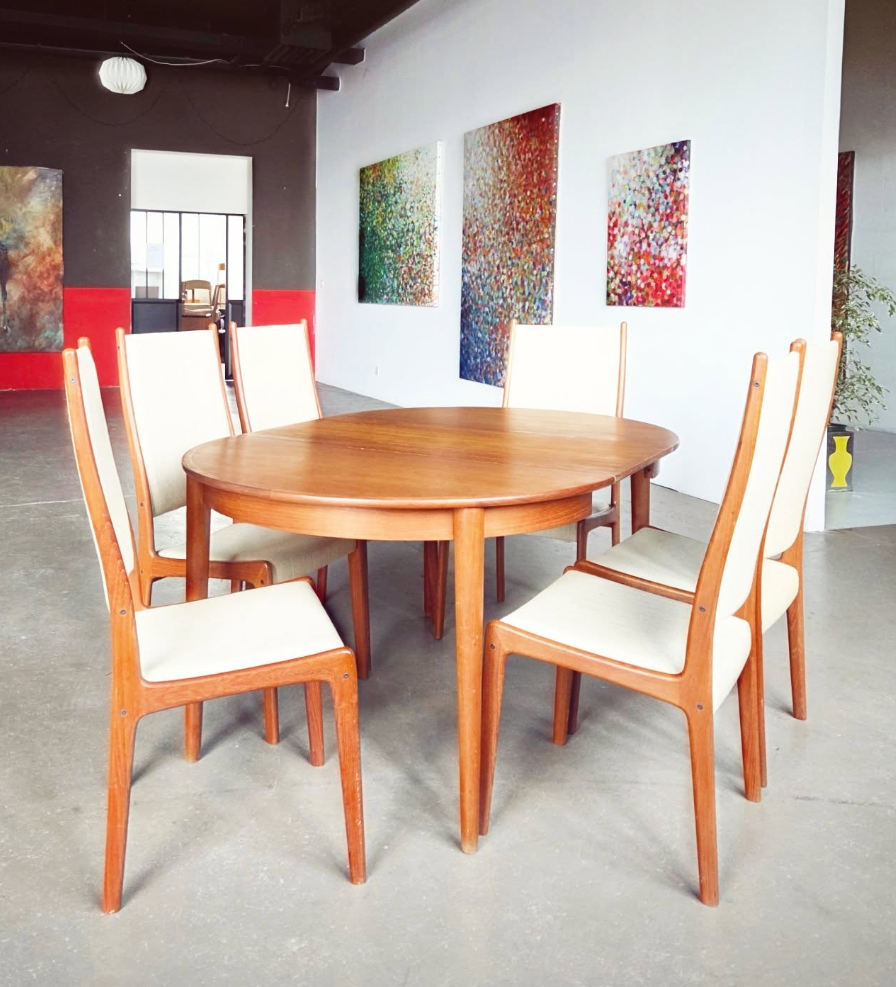 6 chaises Johannes Andersen