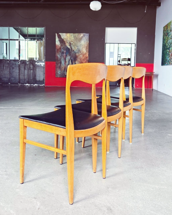 Lot de 4 chaises scandinaves