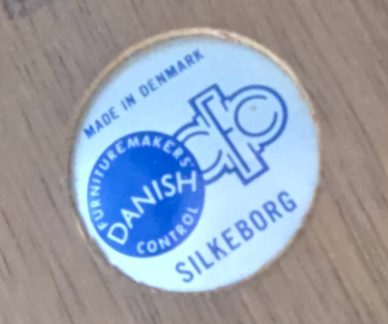 Table basse par Johannes Andersen🤍