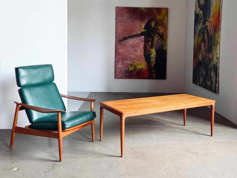 Table basse par Johannes Andersen🤍