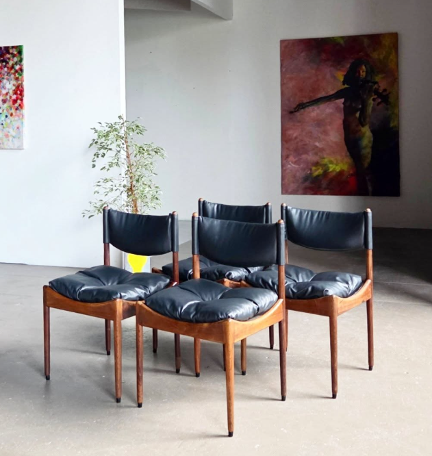 RARE ! Ensemble de 4 chaises signées Kristian Vedel pour Søren Willadsen, Danemark 🇩🇰