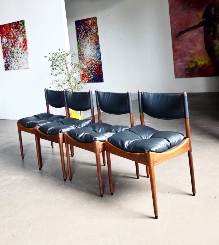 RARE ! Ensemble de 4 chaises signées Kristian Vedel pour Søren Willadsen, Danemark 🇩🇰