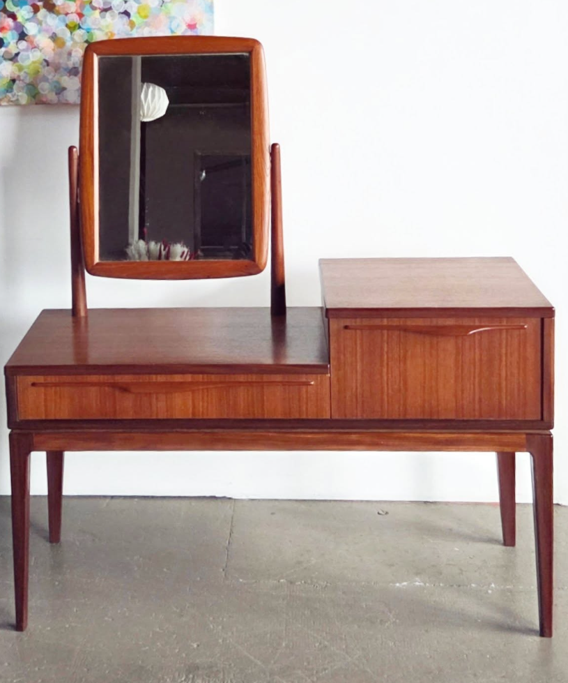 Coiffeuse design scandinave