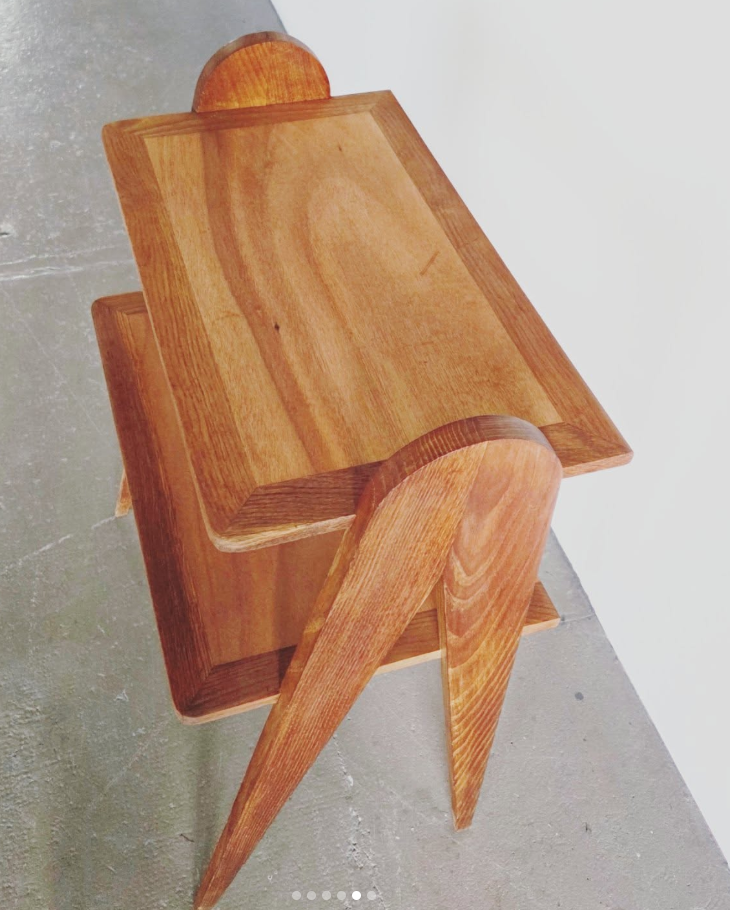 Console / Bout de canapé / Porte plantes